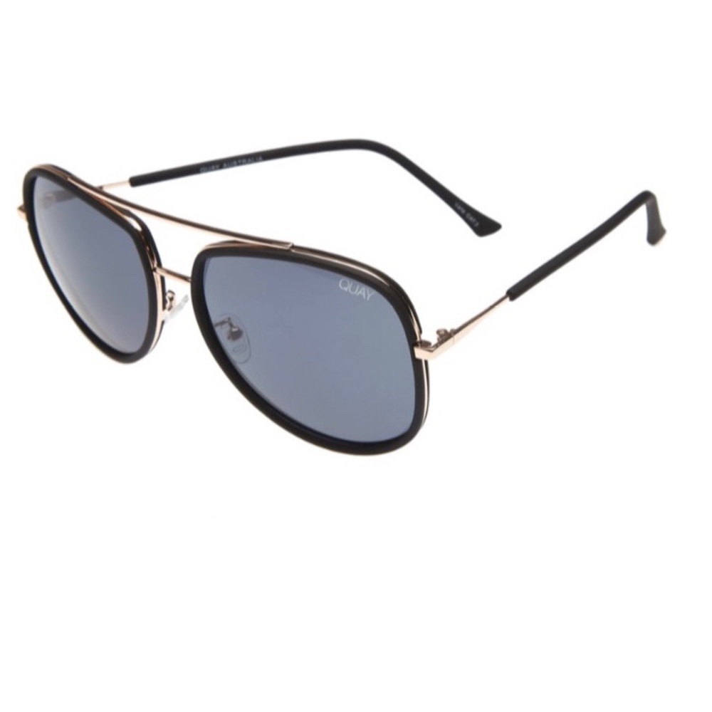 Quay Needing Fame Black & Gold Aviators